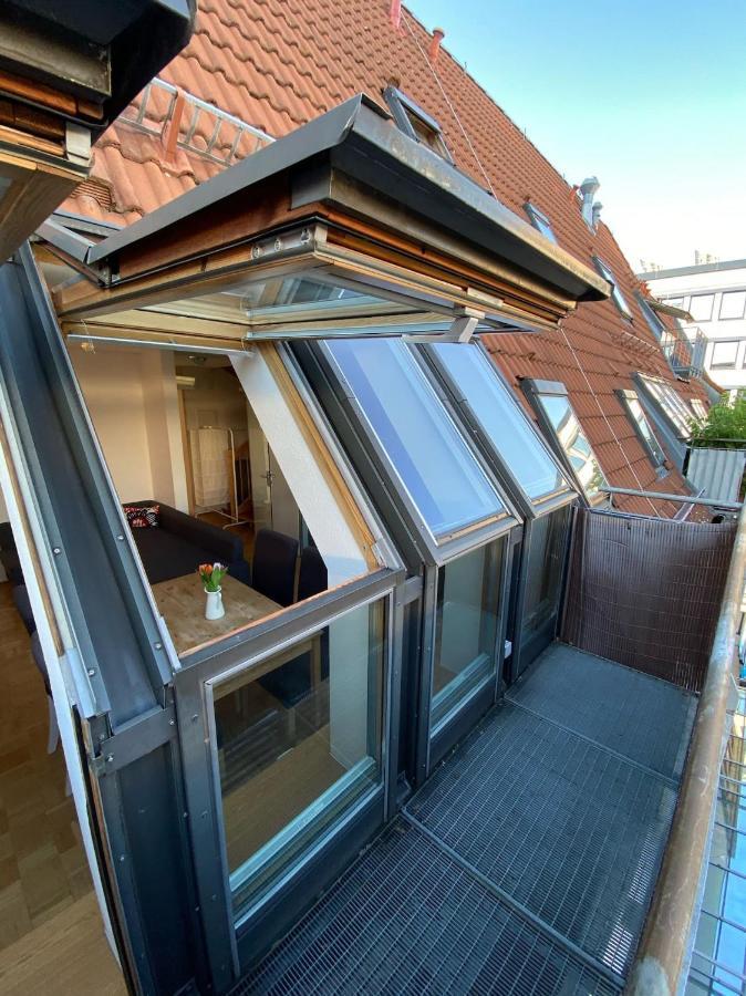 Loft + Balkon In Historischem Altbau Am Marktplatz เคมนิตซ์ ภายนอก รูปภาพ